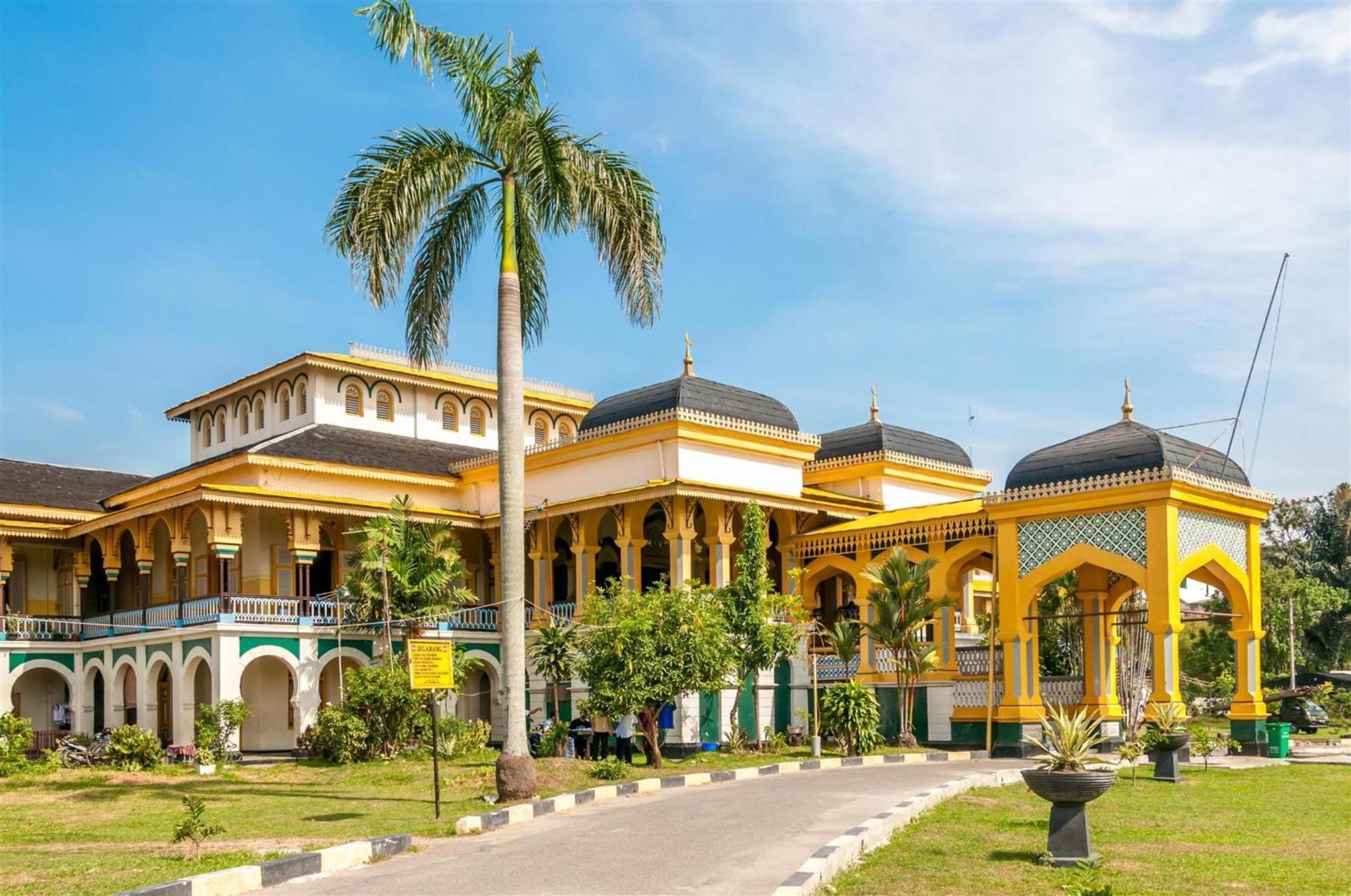 Super Oyo 456 Aljadid Guest House Medan Eksteriør billede