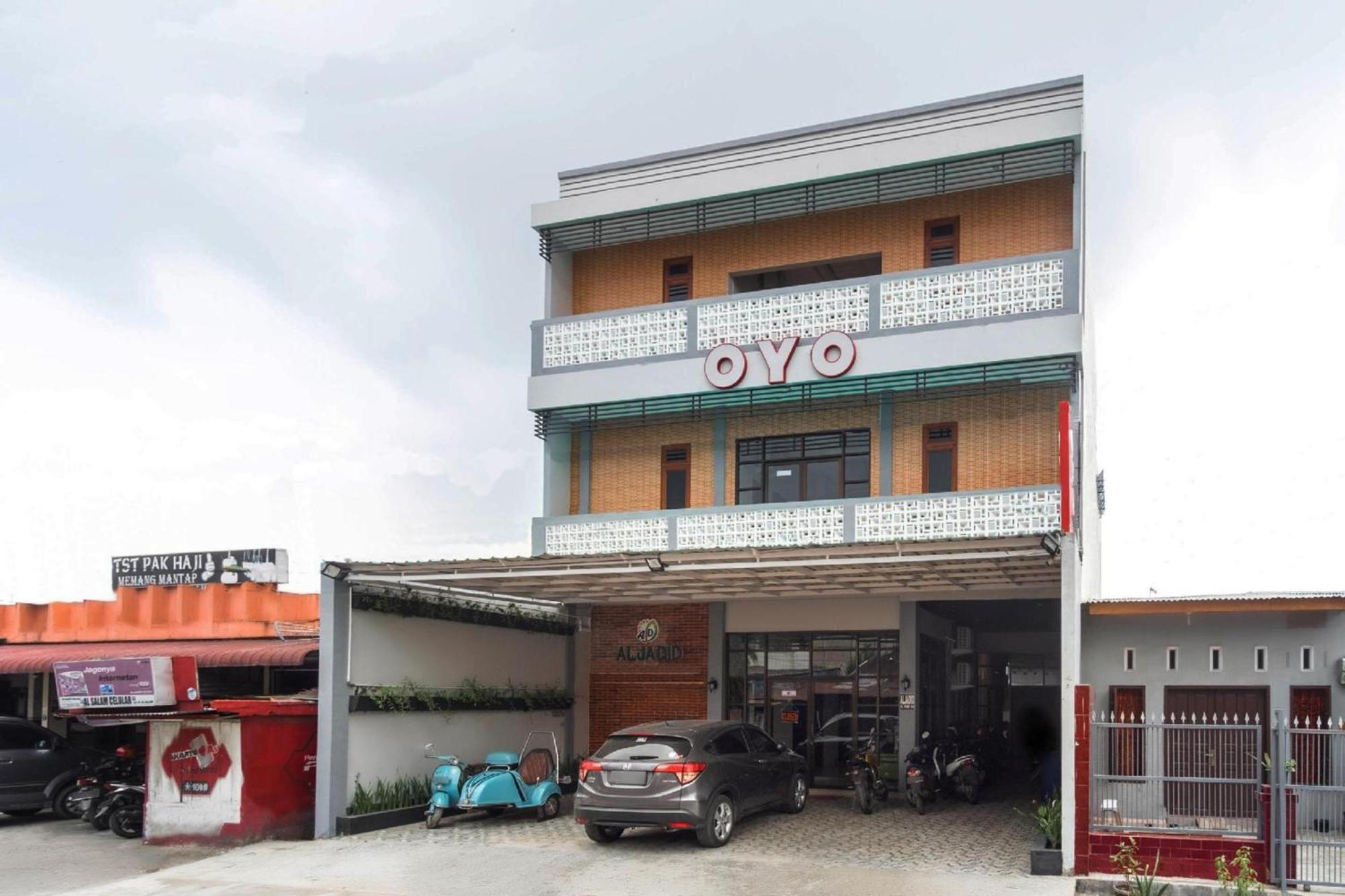 Super Oyo 456 Aljadid Guest House Medan Eksteriør billede